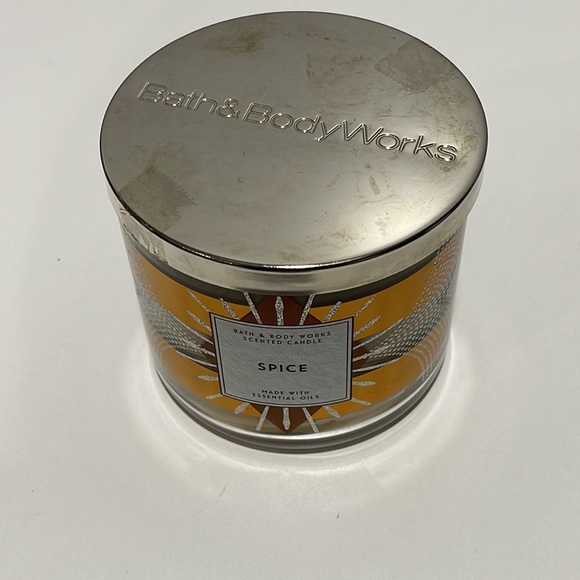 Bath & Body Works candle Spice Cinnamon nutmeg 3-wick 14.5 Oz - Picture 2 of 9
